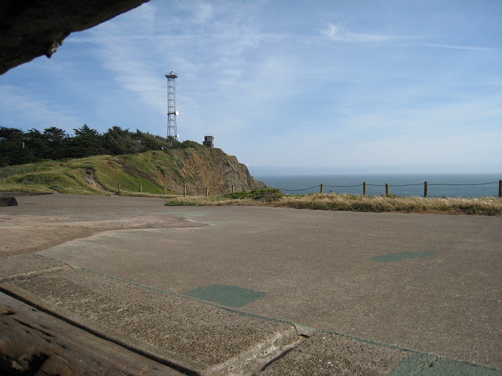 2011 Bay 2 Breakers Friday 0930.JPG - I was able to participate in the 100th annual running of the Bay to Breakers 12K race in San Francisco California. A weekend for sightseeing and racing.